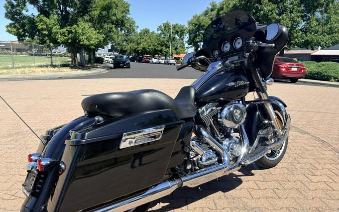 FLHX 2010 Street Glide®