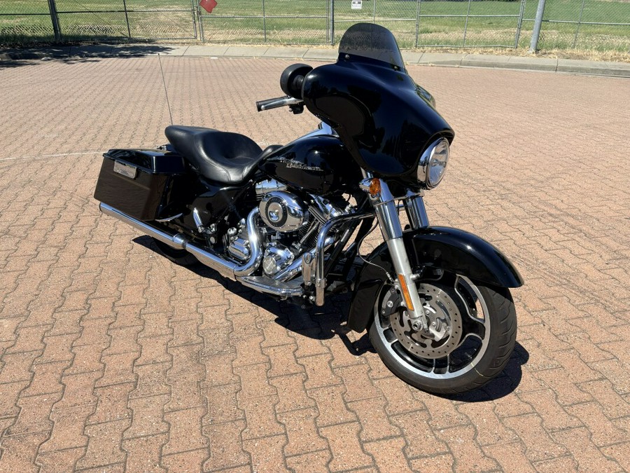 FLHX 2010 Street Glide®