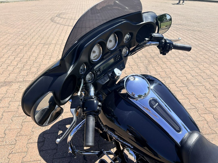 FLHX 2010 Street Glide®