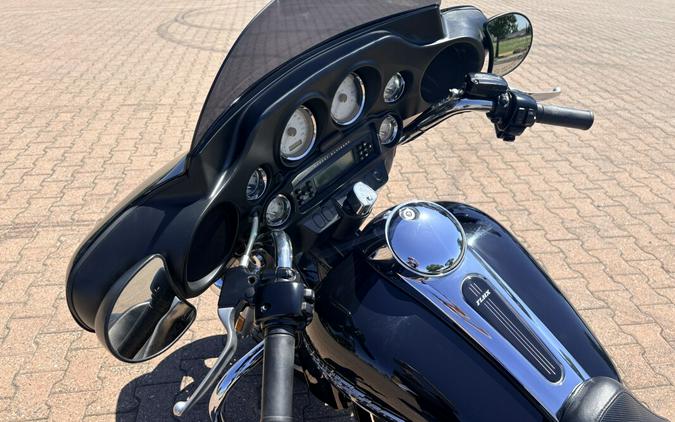 FLHX 2010 Street Glide®