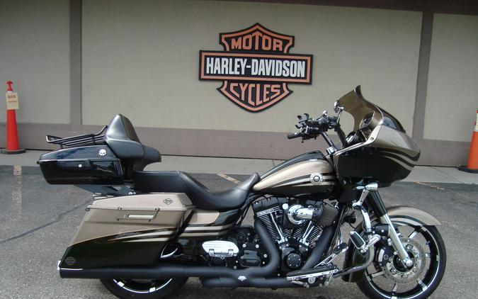 2013 Harley-Davidson® CVO™ Road Glide® Custom Roman Gold & Burnt Emerald with Edge Graphics