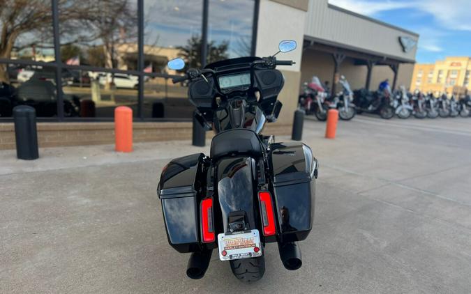 2024 Harley-Davidson® Road Glide® Vivid Black - Black Finish