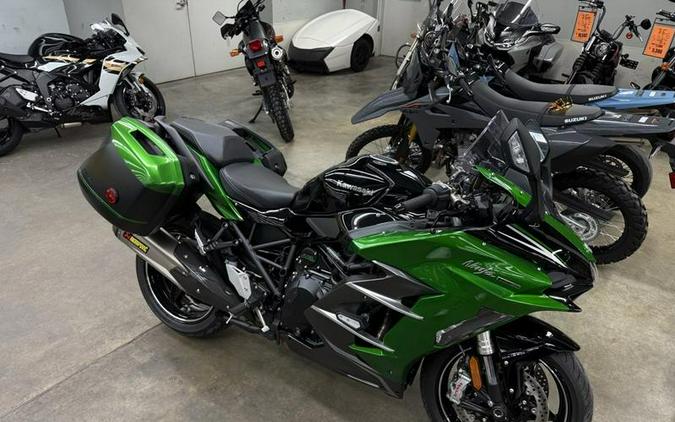 2025 Kawasaki NINJA H2® SX SE ABS