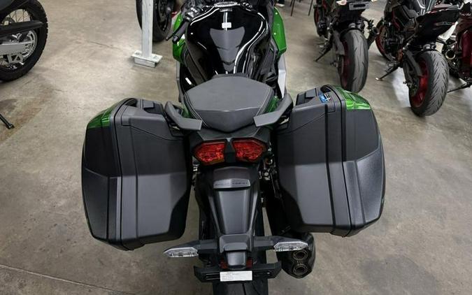 2025 Kawasaki NINJA H2® SX SE ABS