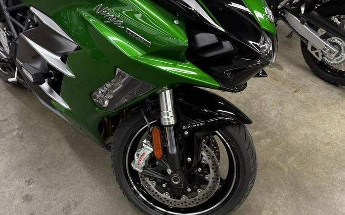 2025 Kawasaki NINJA H2® SX SE ABS