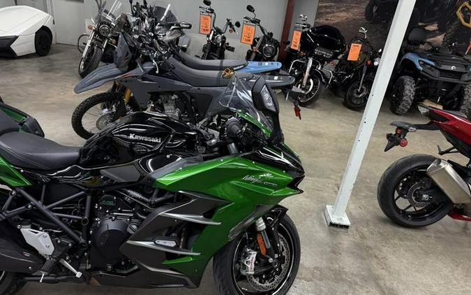 2025 Kawasaki NINJA H2® SX SE ABS