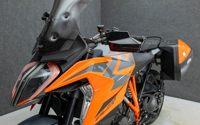 2023 KTM 1290 SUPER DUKE GT W/ABS