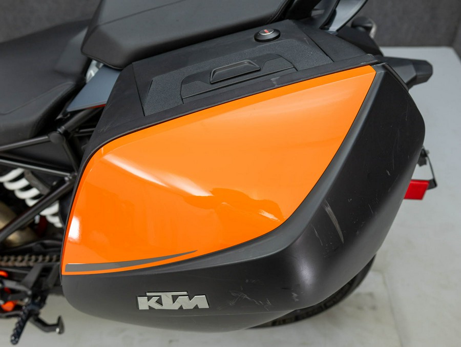 2023 KTM 1290 SUPER DUKE GT W/ABS