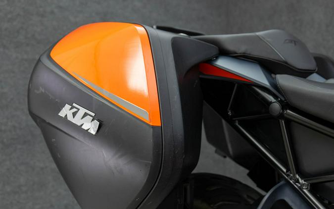 2023 KTM 1290 SUPER DUKE GT W/ABS