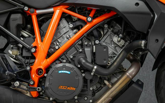 2023 KTM 1290 SUPER DUKE GT W/ABS