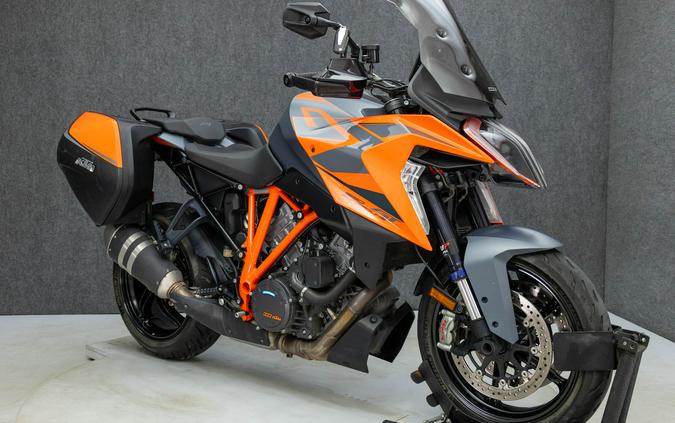 2023 KTM 1290 SUPER DUKE GT W/ABS