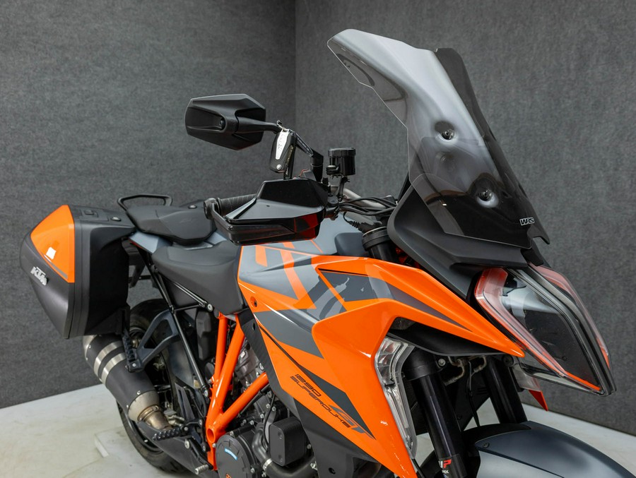 2023 KTM 1290 SUPER DUKE GT W/ABS
