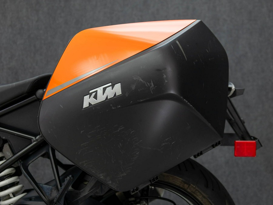 2023 KTM 1290 SUPER DUKE GT W/ABS
