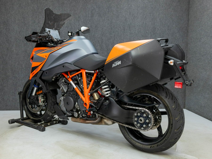2023 KTM 1290 SUPER DUKE GT W/ABS