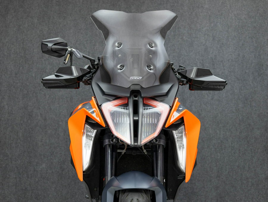 2023 KTM 1290 SUPER DUKE GT W/ABS