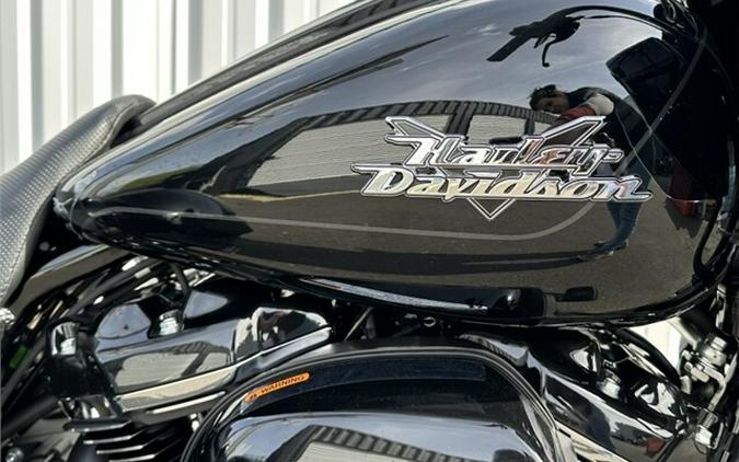 Harley-Davidson Road Glide 3 2024 FLTRT 84379161 VIVID BLACK W/ PINSTRIPE