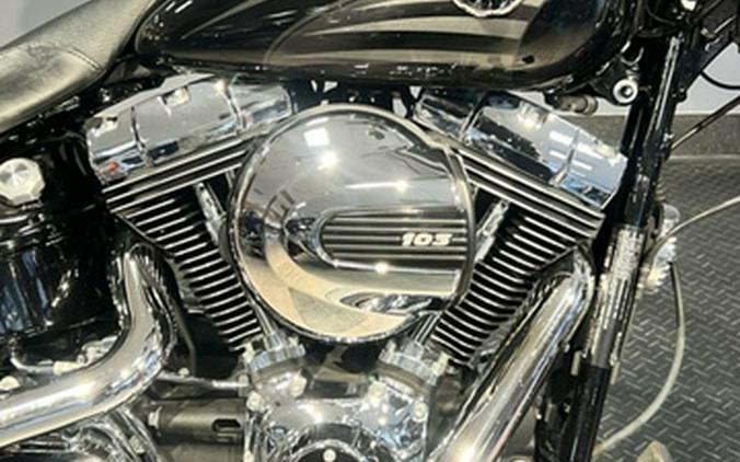 2017 Harley-Davidson FXSB - Breakout