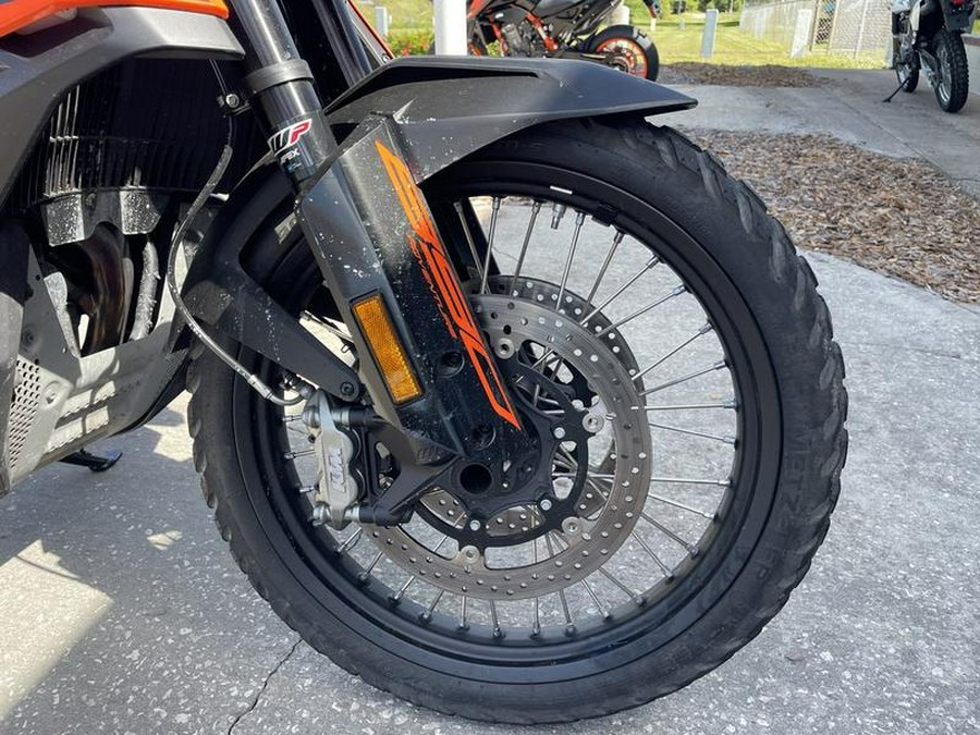 2022 KTM 890 Adventure