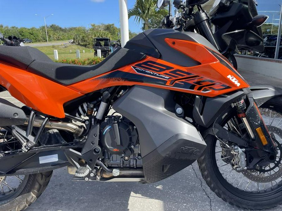 2022 KTM 890 Adventure