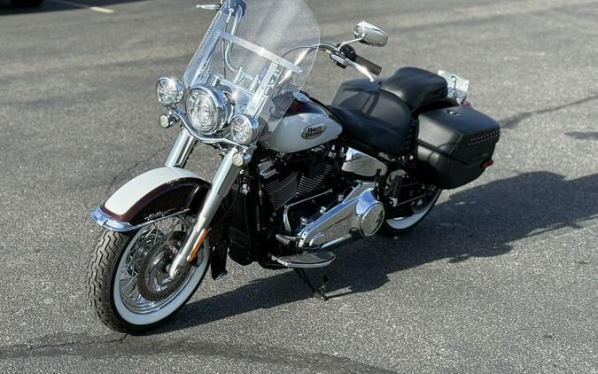 2021 Harley-Davidson® FLHC - Heritage Classic