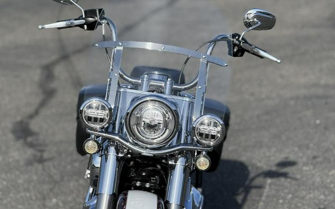 2021 Harley-Davidson® FLHC - Heritage Classic