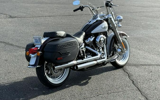 2021 Harley-Davidson® FLHC - Heritage Classic