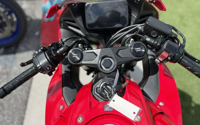 2025 Honda CBR650R ABS