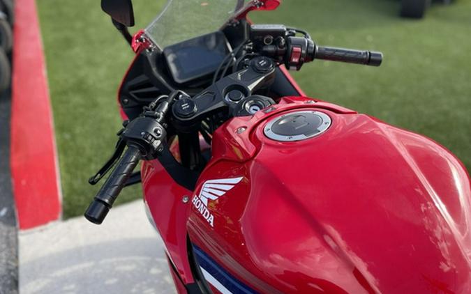 2025 Honda CBR650R ABS