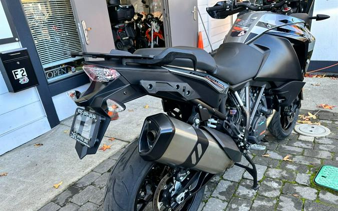 2019 KTM 1290 SUPER ADVENTURE S