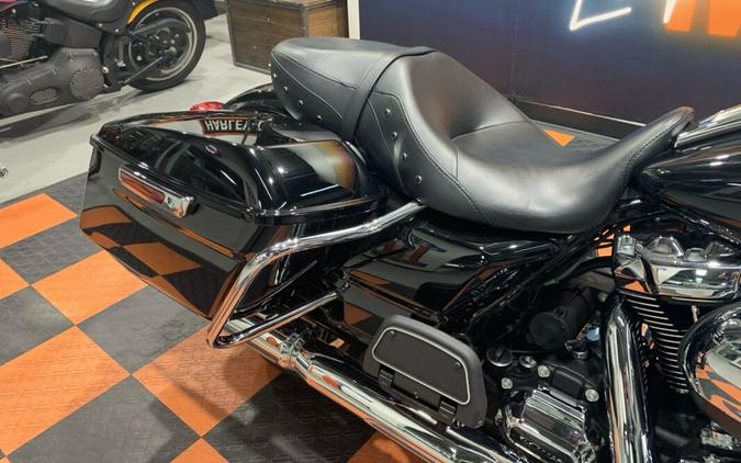 USED 2018 HARLEY-DAVIDSON ROAD KING FLHR FOR SALE NEAR LAKEVILLE, MN