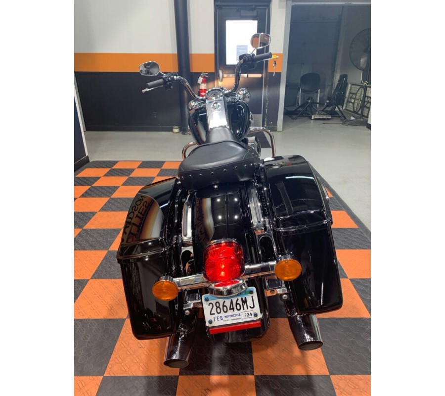 USED 2018 HARLEY-DAVIDSON ROAD KING FLHR FOR SALE NEAR LAKEVILLE, MN