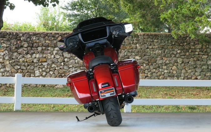 2025 Harley-Davidson FLHX - Street Glide