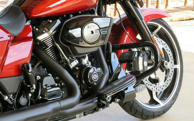2025 Harley-Davidson FLHX - Street Glide
