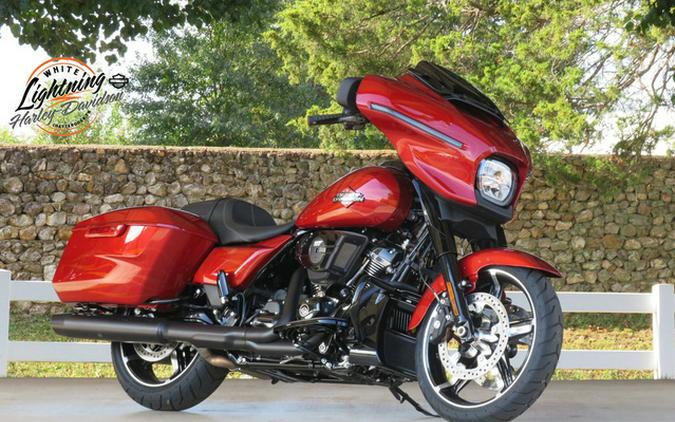 2025 Harley-Davidson FLHX - Street Glide