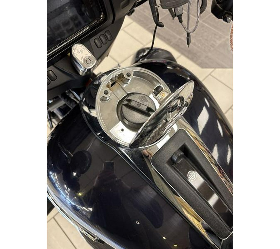 2019 Harley-Davidson® FLHTCUTG - Tri Glide® Ultra