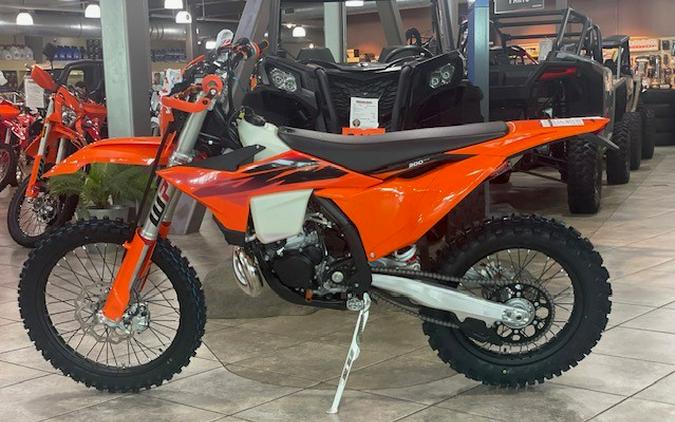 2027 KTM XC 300 W