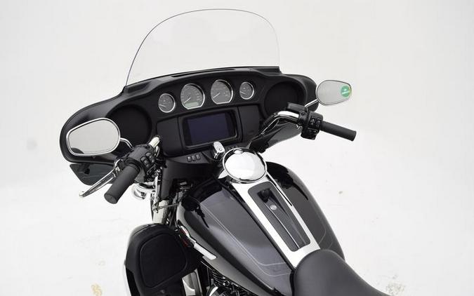 2023 Harley-Davidson® FLHTCUTG - Tri Glide® Ultra