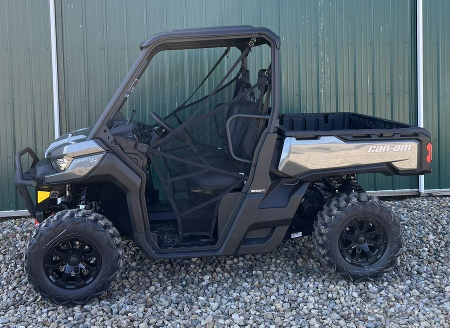 2024 Can-Am® Defender XT HD9