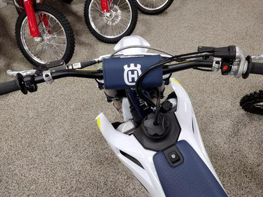 2025 Husqvarna FC 350