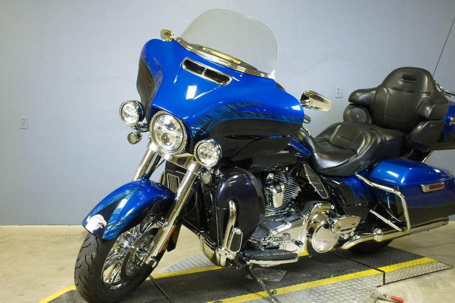 2014 Harley-Davidson® FLHTKSE - CVO™ Limited