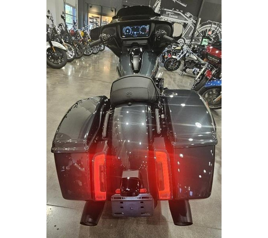 2025 Harley-Davidson® FLHX - Street Glide®