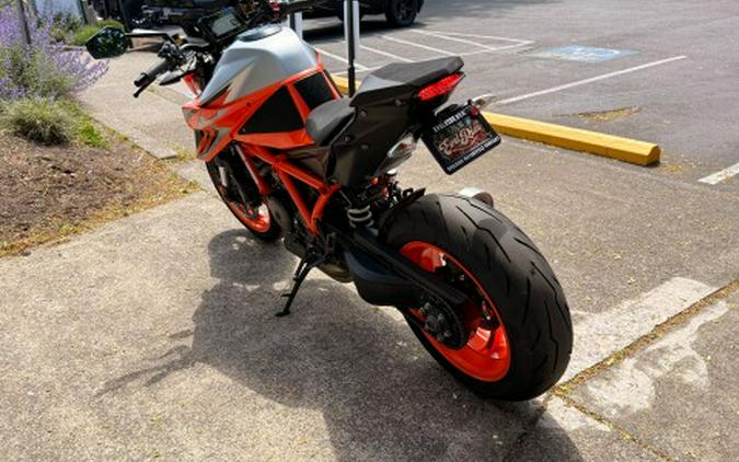 2022 KTM 1290 Super Duke R EVO