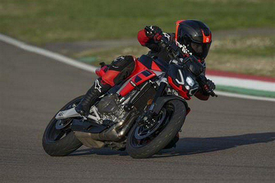 2026 Aprilia Tuono 457
