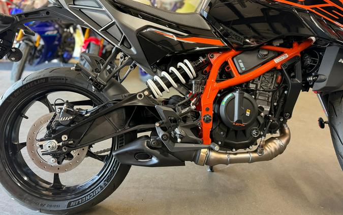 2026 KTM 390 Duke