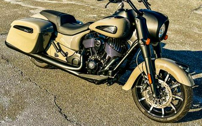 2023 Indian Motorcycle Springfield® Dark Horse®