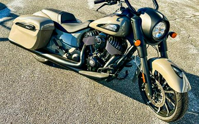 2023 Indian Motorcycle Springfield® Dark Horse®