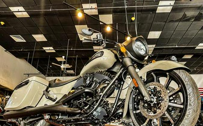 2023 Indian Motorcycle Springfield® Dark Horse®