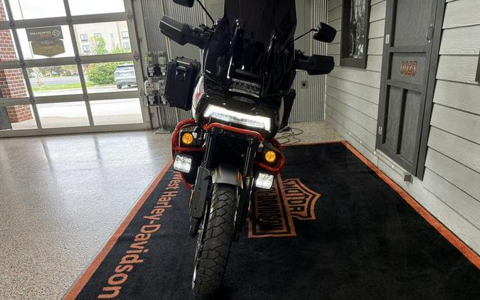 2024 Harley-Davidson® RA1250SE - CVO™ Pan America®