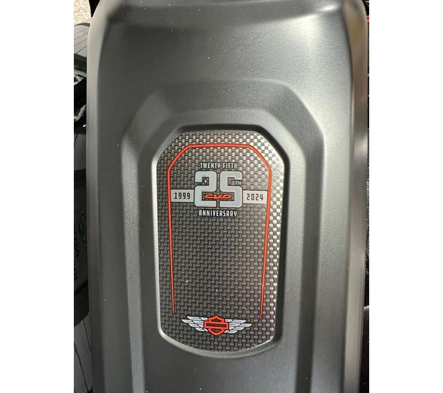 2024 Harley-Davidson® RA1250SE - CVO™ Pan America®