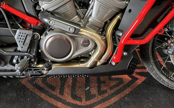 2024 Harley-Davidson® RA1250SE - CVO™ Pan America®